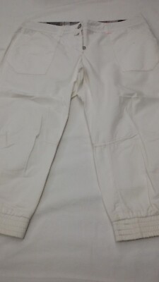 Esprit Damenhose 7/8 lang  elfenbeinweiss ungetragen Haushaltsauflösung 