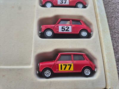 CORGI 1/43 MINI COOPER MONTE CARLO RALLY WINNERS THREE PIECE CAR