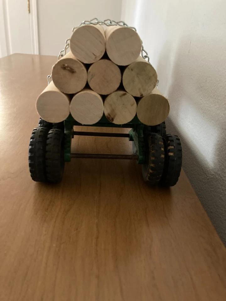 Vintage Structo Chrome Semi Logging Truck C-3044 With Logs VG - Image 4 of 4