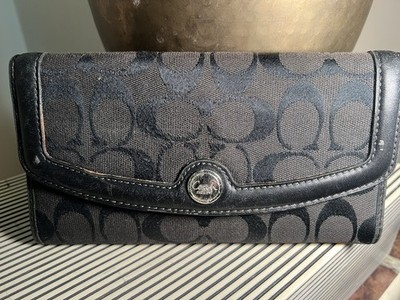 COACH Signature Black Trifold Wallet Flap Full Size  Silver Snap