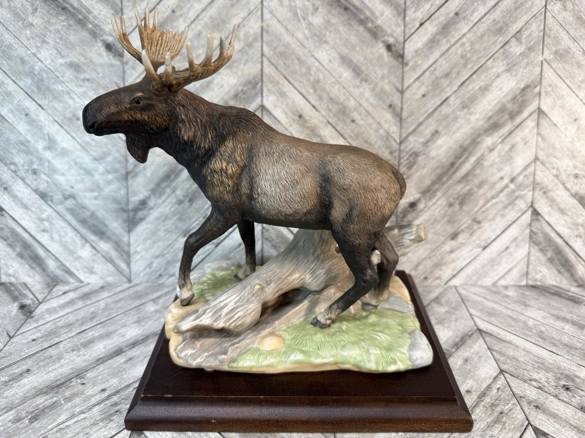 Masterpiece Porcelain Figurine By HOMCO - Timberland Moose 1995 | eBay