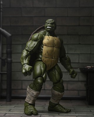 NECA - Teenage Mutant Ninja Turtles (The Last Ronin) Battle Damaged Ronin 18 cm