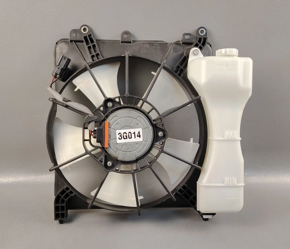 HONDA CRZ BASE EX M/T A/T RADIATOR COOLING FAN ASSEMBLY LEFT SIDE SHROUD - Image 3 of 4