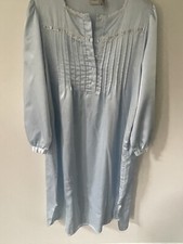 Delicates Vtg. Nightgown Medium Blue Satin Embroidered Cottagecore Grannycore
