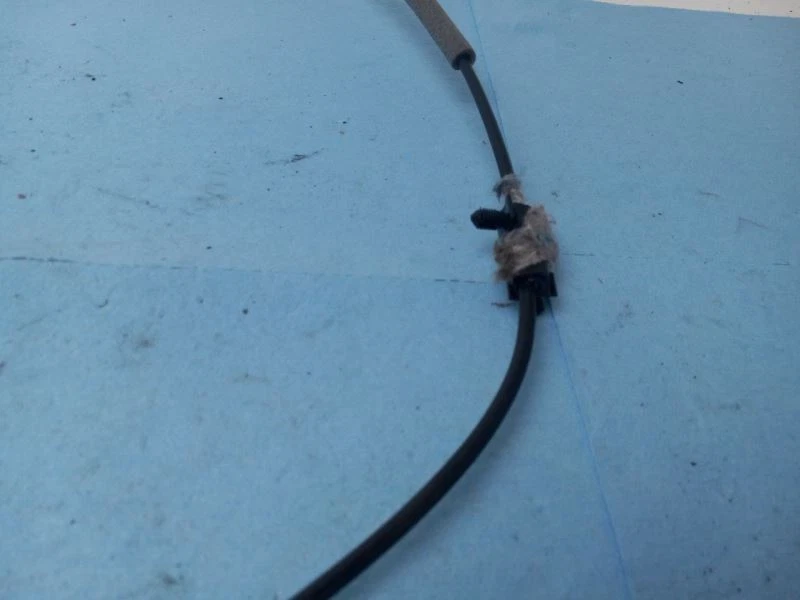 PESTILLO CARPETA ASIENTO TRASERO SE ADAPTA A VOLKSWAGEN PASSAT 2014 Foto 3 de 4