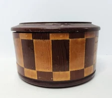 Vintage Standard Specialty Co. Redwood Wood Lidded Box California Checkered 