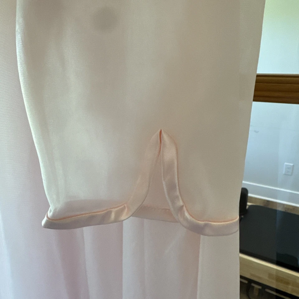 Vanity Fair Peignoir Set Mujer 32 Rosa Nylon Encaje Largo Completo Vestido De Colección Boudoir Foto 4 de 4