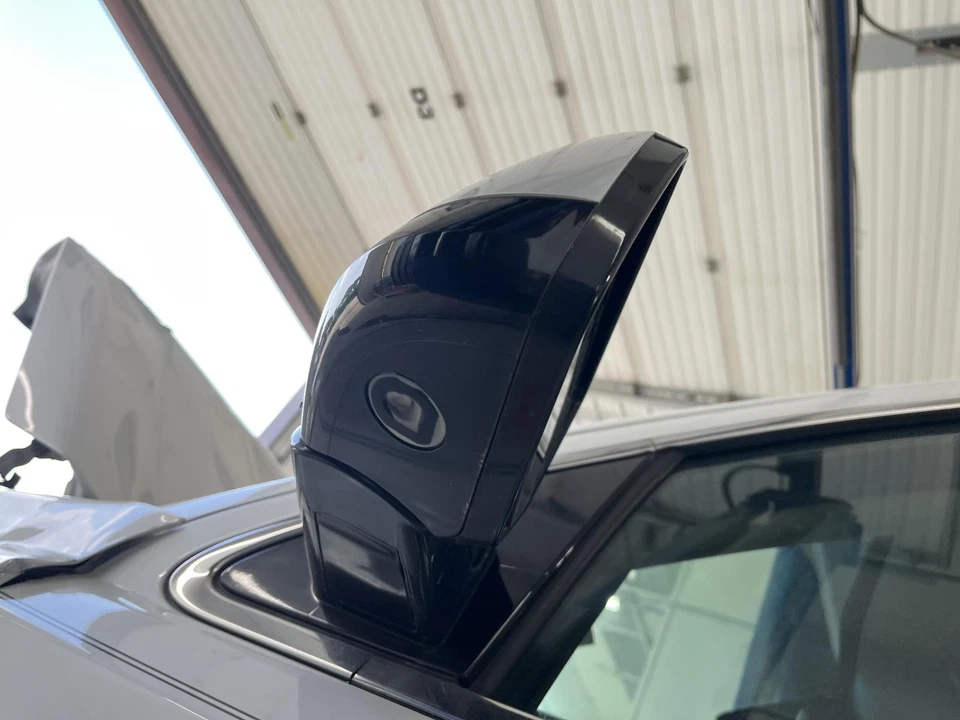 Espejo retrovisor de puerta izquierdo usado se adapta a: Gmc Yukon Power 2016 con intermitente opcional DL3 sin surro Foto 3 de 4