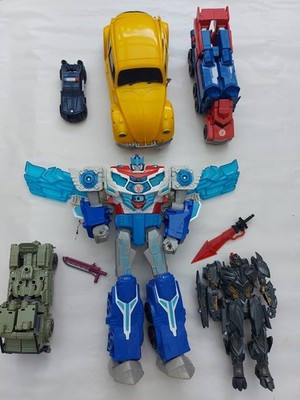 Transformers Bumblebee Buzzworthy  Optimus Prime Megatron Actionfiguren Konvult