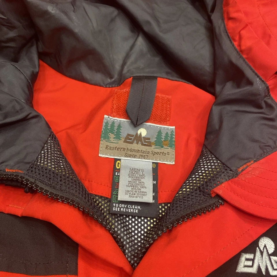 Chaqueta cortavientos Eastern Mountain Sports impermeable EMS grande Goretex Paclite con capucha Foto 3 de 4