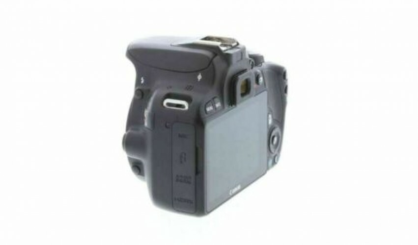 Canon EOS Kiss X7 digital camera - Black (Body Only) *Superb