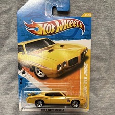 Hot Wheels 1:64 2011 New Models '70 Pontiac GTO Judge Yellow Diecast NRFP