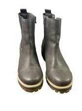 Time and Tru Gray Chelsea Ankle Boots Lug Sole Side Zip Women’s Size 8