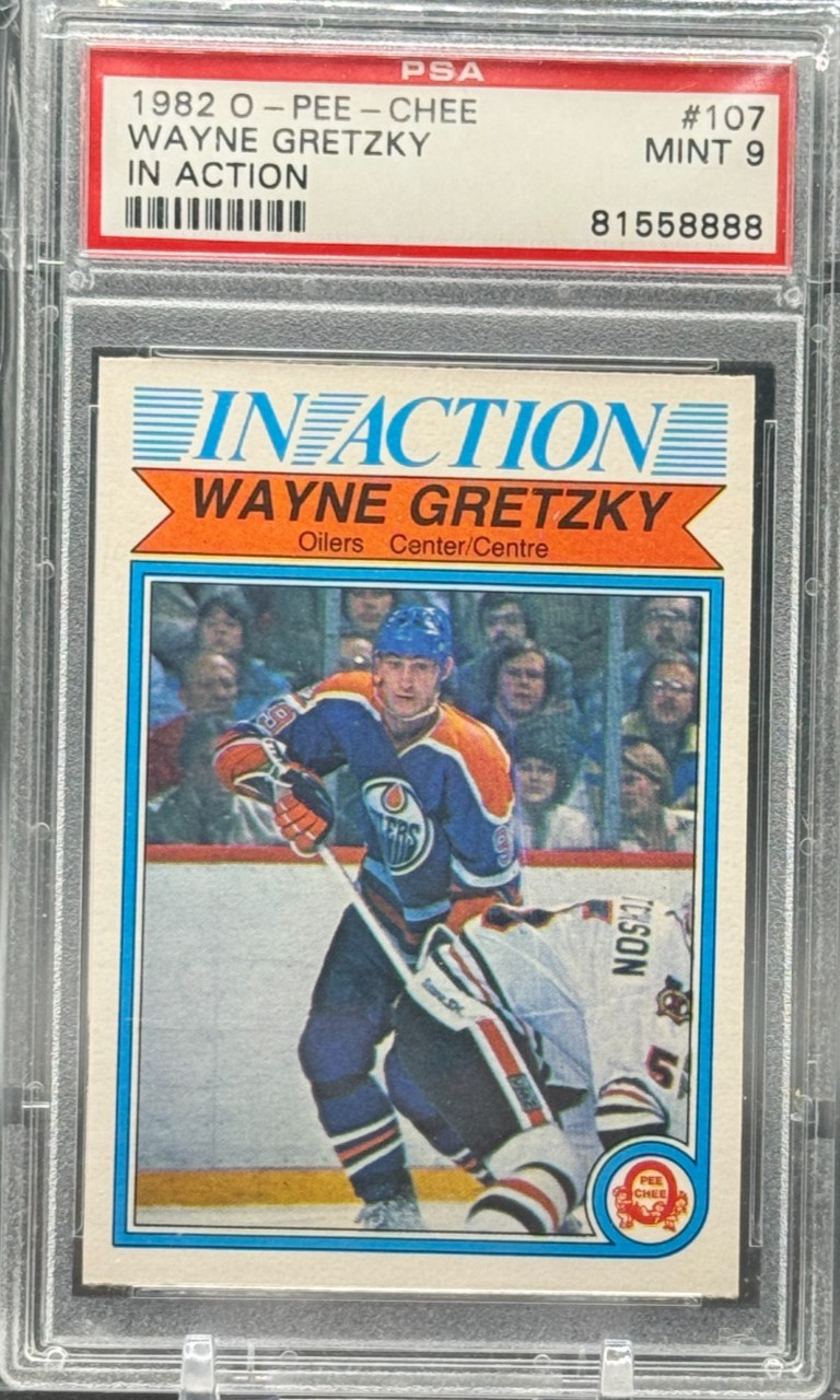 1982 O-PEE-CHEE #107 Wayne Gretzky IN ACTION PSA 9 Great Centering view 1