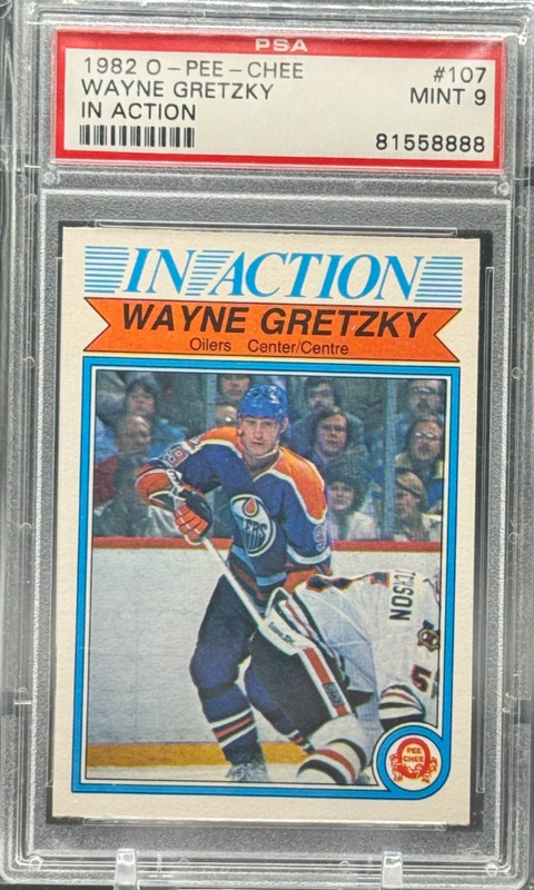 1982 O-PEE-CHEE #107 Wayne Gretzky IN ACTION PSA 9 Great Centering