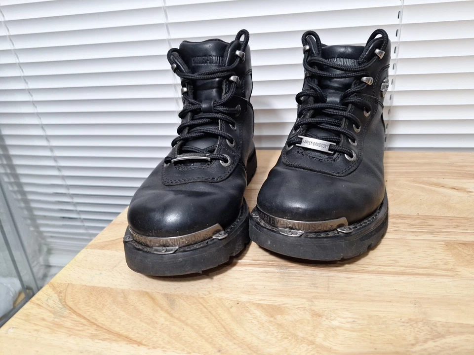 Botas de cuero negras Harley Davidson D87065 para motocicleta para mujer US 7 EUR 38 Foto 2 de 4