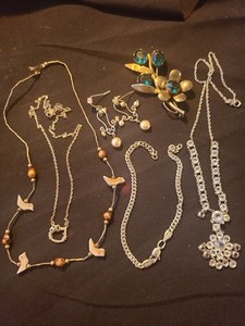 Sterling Silver And Gold Filled Jewelry Lot 37 Plus Grams With Stones.