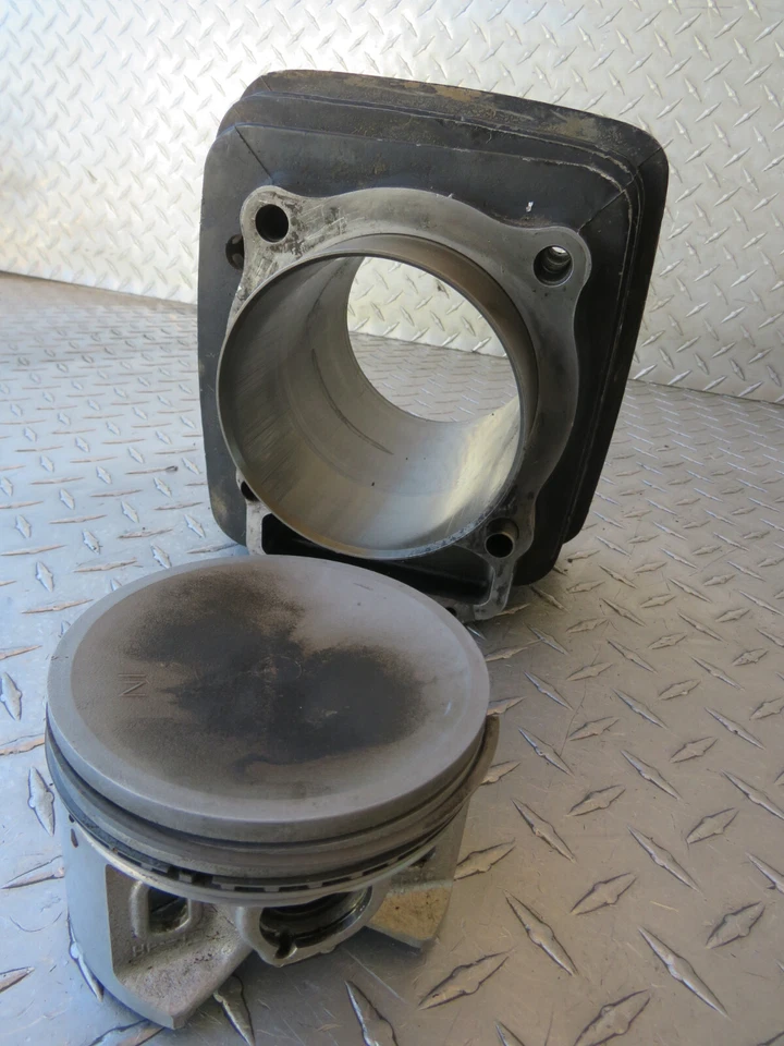 84 Honda XL600R XL 600R XL 600 1984 motor cilindro jarra y pistón Foto 3 de 4