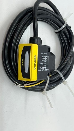 NEW BANNER QS30VR3R QS30 Series High Performance Long Range Sensor 73069 - Picture 3 of 3