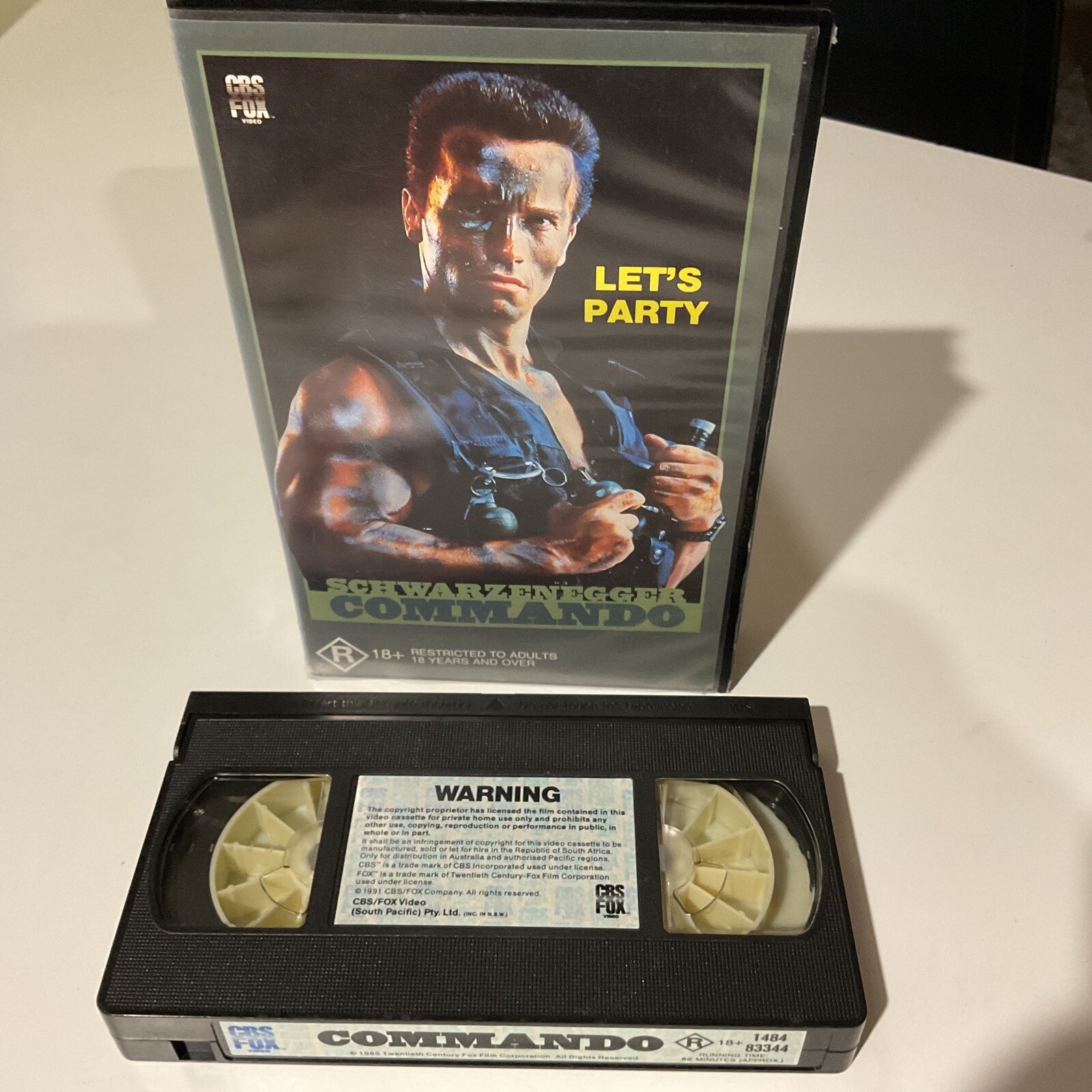 COMMANDOSCHWARZENEGGER VHS TAPE. 1991 eBay