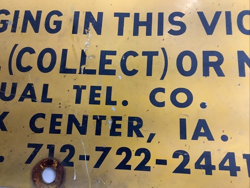 Vintage WARNING UNDERGROUND CABLE. SIOUX CENTER IA Aluminum Sign  - Picture 7 of 13