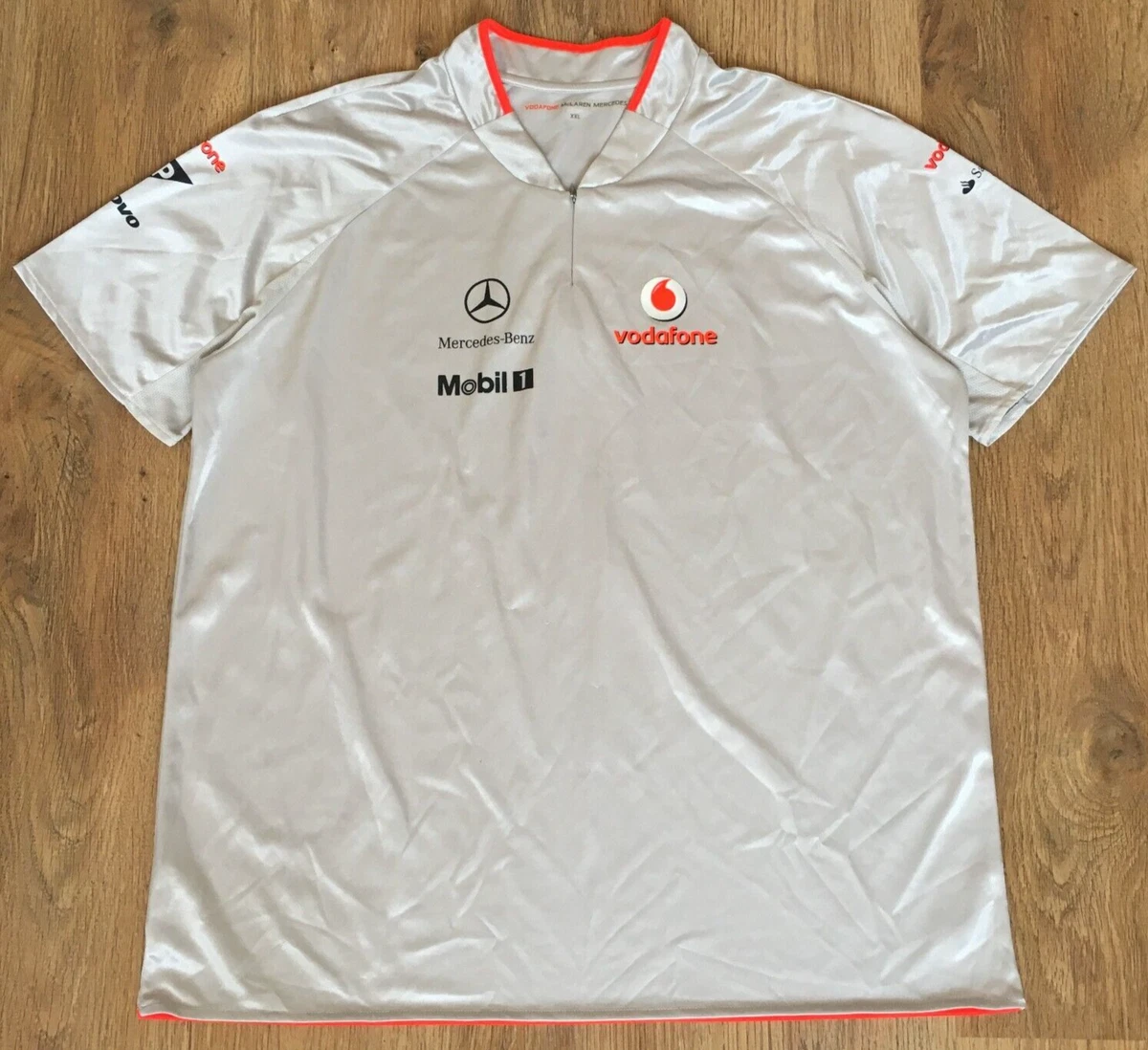 Vodafone McLaren Mercedes F1 mens Silver Formula One 1 Racing T