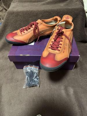Onitsuka Tiger Gundam Collaboration Char's Mexico 66 Deluxe TH2XOL