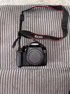 Canon EOS Rebel T6 DSLR Digital Camera Black with 18-55mm Lens Battery Charger