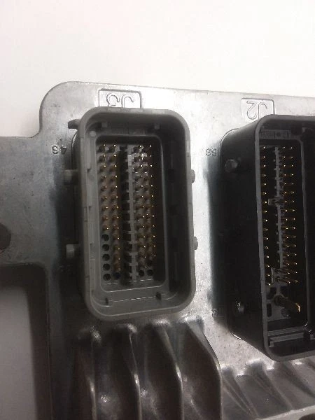 Módulo de controle eletrônico ECM do motor 3,8L compatível com 06-09 ALLURE 1348338 - Imagem 2 de 4