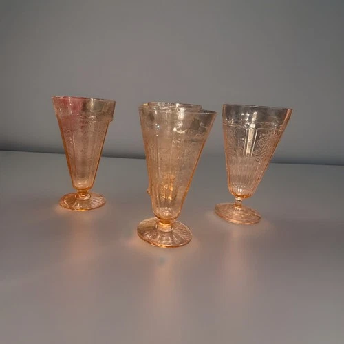 Set Of 4 Anchor Hocking Princess Pink Footed Tumblers