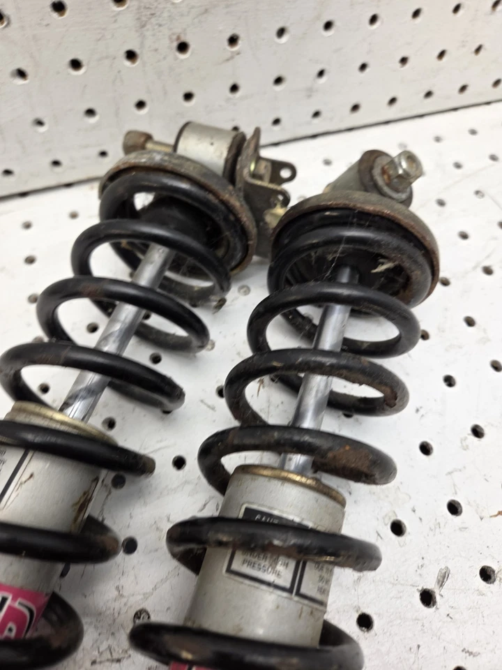 Amortiguadores delanteros Ski-Doo HPG Mach 1 F3 MXZ Summit Formula Z Mach Z 1994-01 Touring Foto 4 de 4