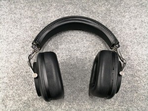 Bowers and Wilkins P 7 | eBay