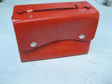 DDR KASSETTENBOX Kassettenkoffer Kassettentasche für 10 MC Kassetten rot