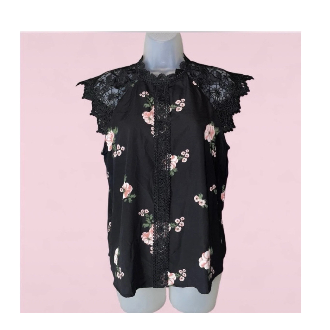 No Boundaries Juniors Black Floral Lace High Neck Keyhole Sleeveless Blouse L