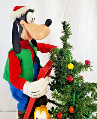 3429.昔の海外ディズニーワールドサンタピンリストクリスマス