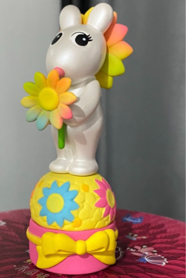 SONNY ANGEL Flower Gift Secret Lion Robby Rainbow Mini Figure