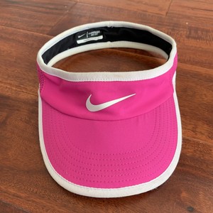 nike workout cap