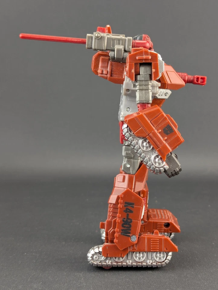 Transformers Generations Warpath complete Hasbro Deluxe 2010 CHUG - Image 4 of 4