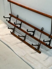 ANTIQUE  VICTORIAN  FOLDING OAK HANGING COAT/HAT RACK WITH 7 METAL HANGERS.