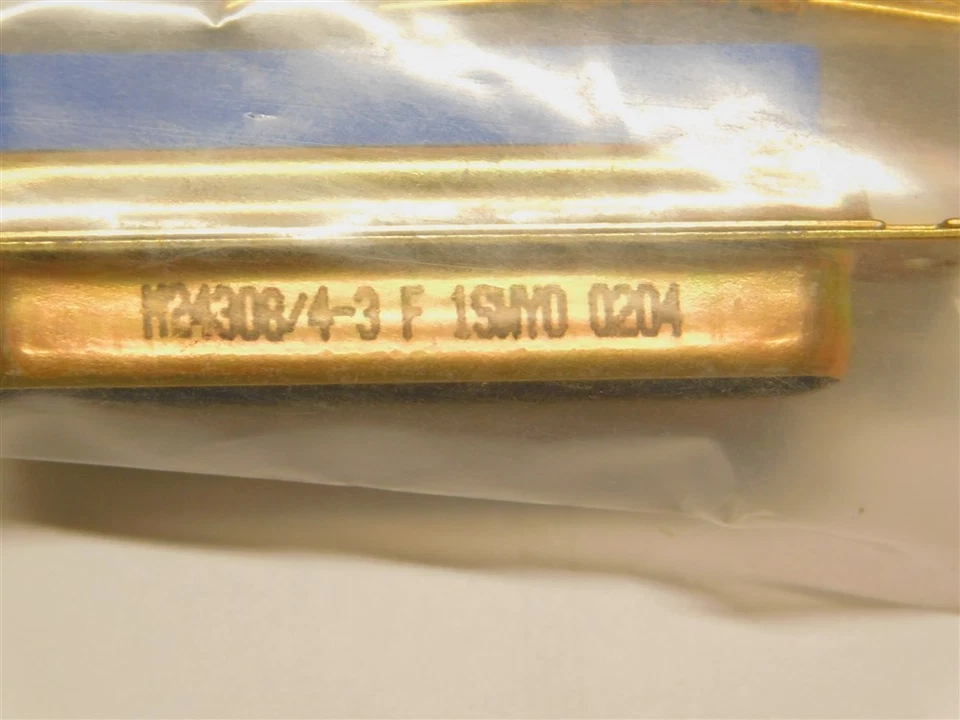 MS Sanyo Denki M24308/4-3F 25P (M30029/64-369) Male Crimp D-Sub Connector - Image 2 of 3