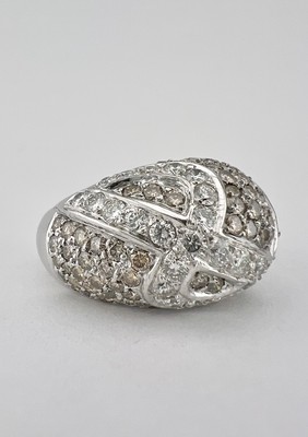 Designer 18k Weißgold 4,00tcw ca. champagnerfarbener & weißer Diamant Cluster Kuppelring