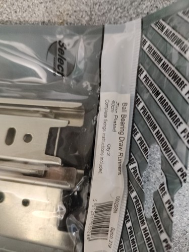 Select Ball Bearing Drawer Slide 40 cm - Picture 3 of 4