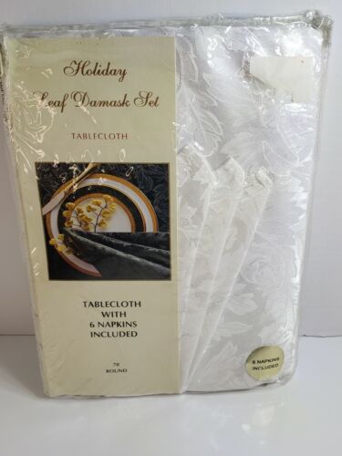 2003 Avonhome Holiday Leaf Damask Set Tablecloth with 6 Napkins 70" Round NEW - Picture 1 of 8