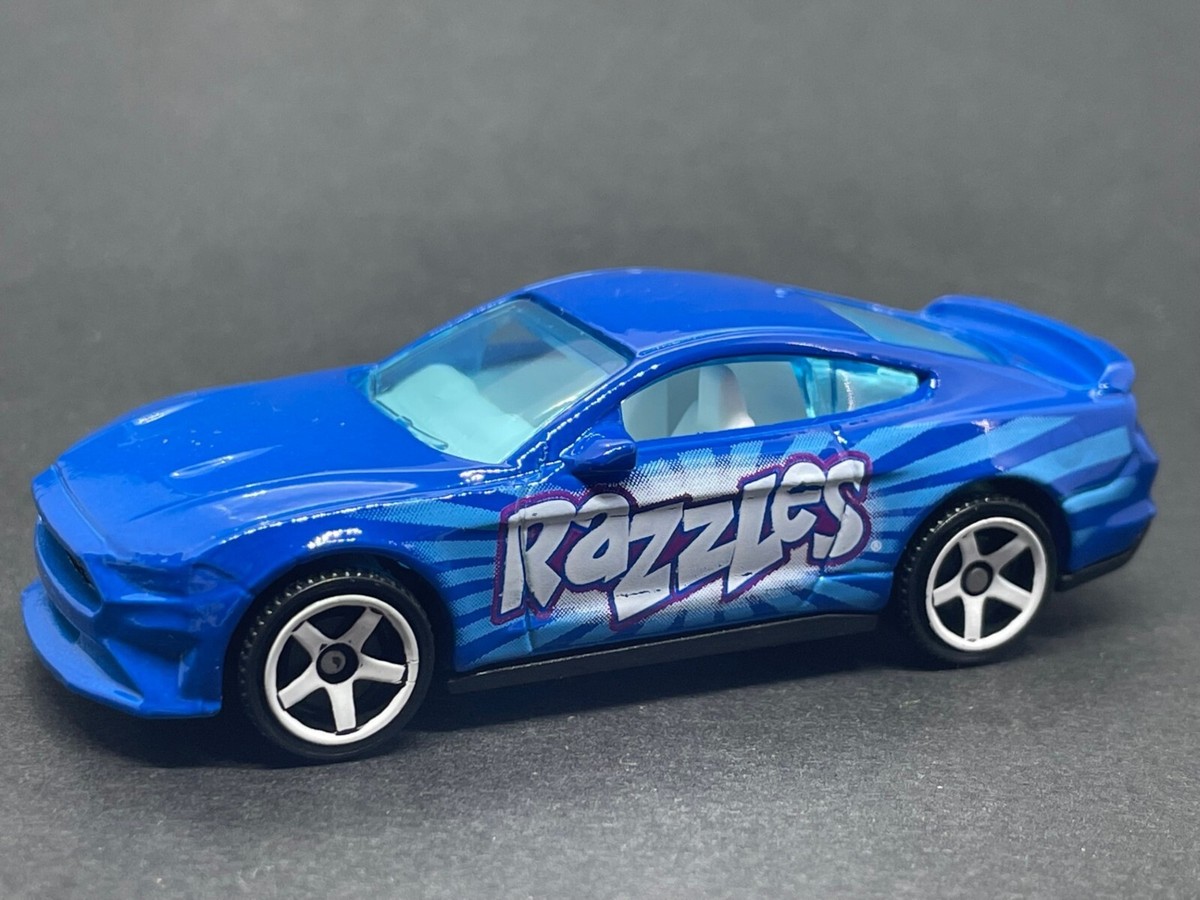 MATCHBOX 2019 FORD MUSTANG COUPE RAZZLES MINT