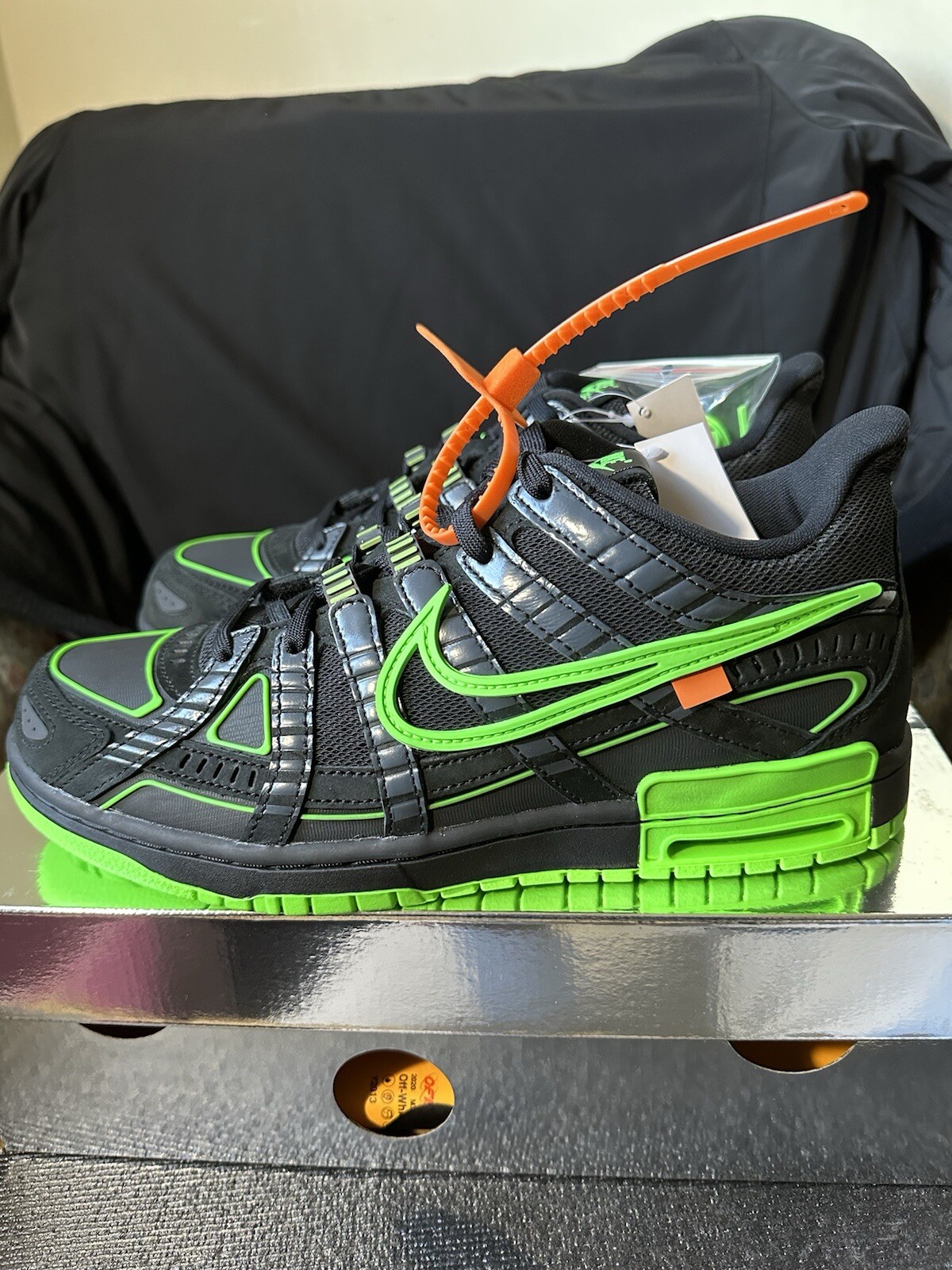 OFF WHITE X NIKE Taglia 9 5 Nike Air Rubber Dunk x Off White Low Green Strike