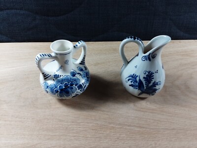Zwei Vasen 1   Koninklijke 5715  1Delft Handmade Henkelkrug Blumendekor...