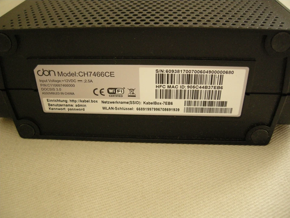 WLAN-Kabelrouter CH 7466 CE - gebraucht