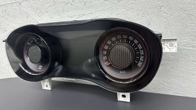 Dodge Challenger 2016- Tacho Kombiinstrument Speedometer Cluster km/h SELTEN !!!