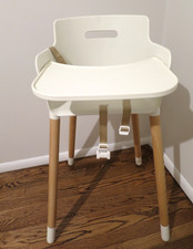 WeeSprout White modern 3 in 1 highchair with Wooden legs and footrest