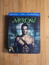 Arrow: Season One Blu-ray/DVD, 2013, 9-Disc Set Combined Shipping Available 